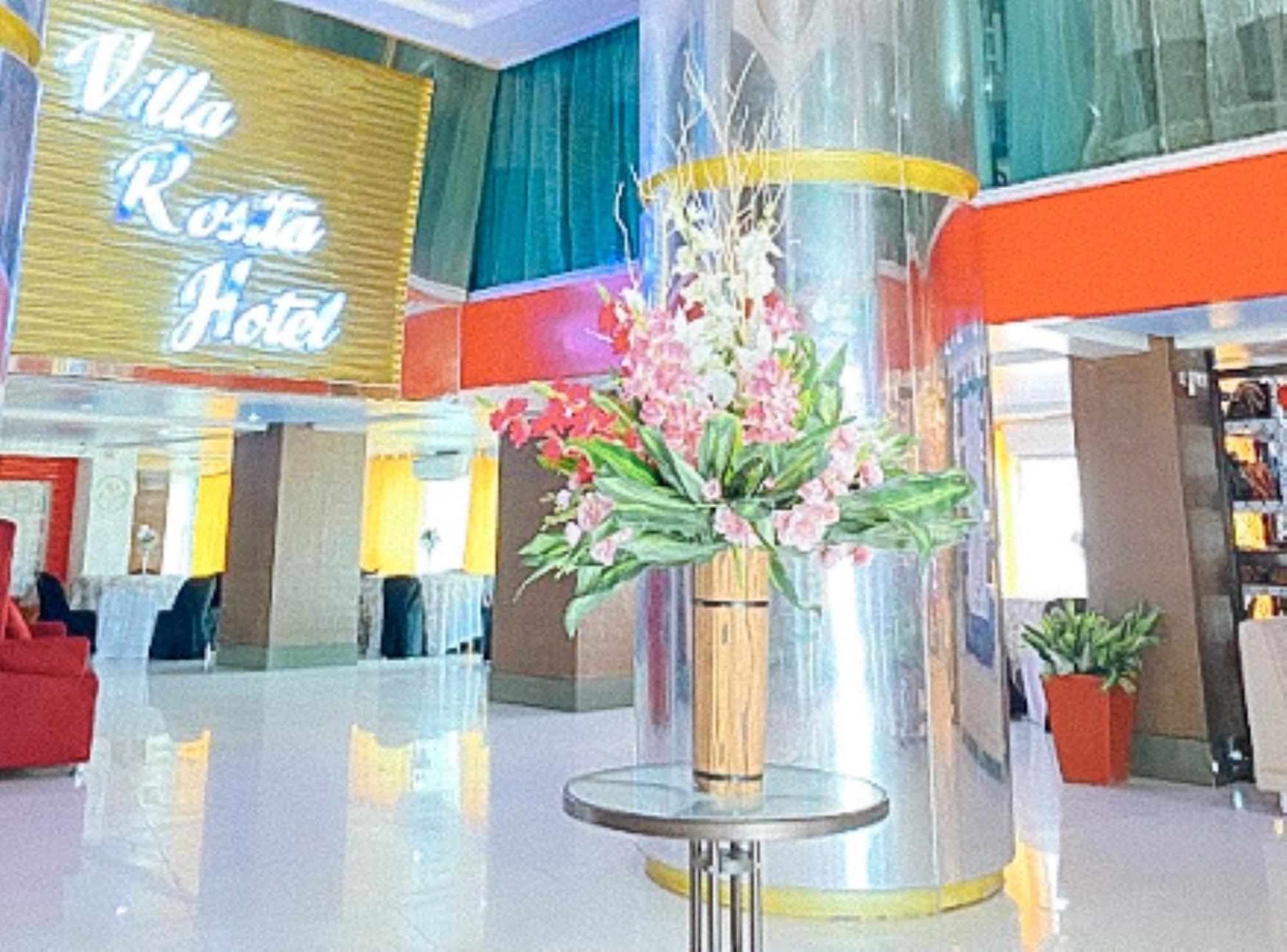 Villa Rosita Hotel Naga City By Reddoorz Buitenkant foto